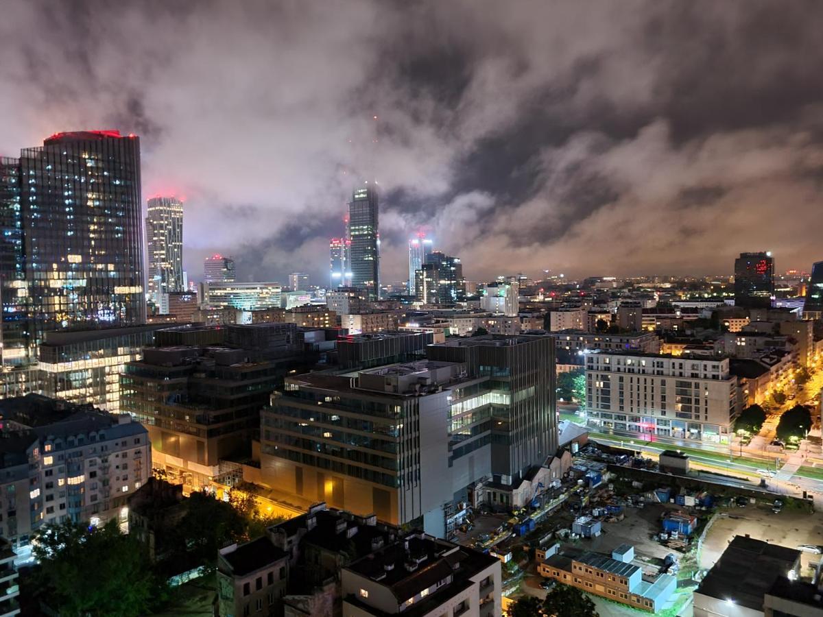 Platinum Towers Apartment With Parking By Renters Prestige Warsaw Ngoại thất bức ảnh